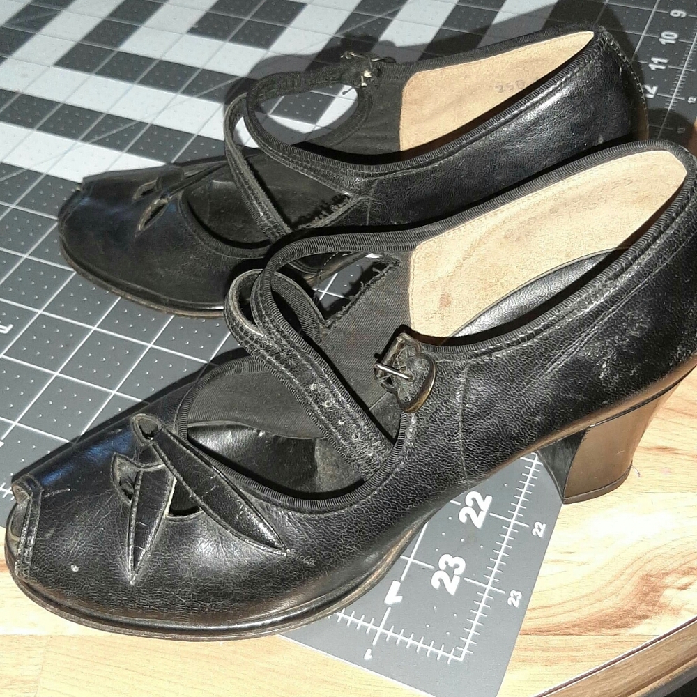 Original 1940s vintage shoes